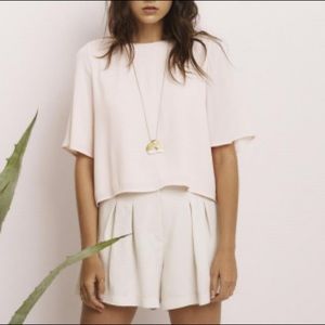 ASTR The Label Light Pink Top size small 🤍💕